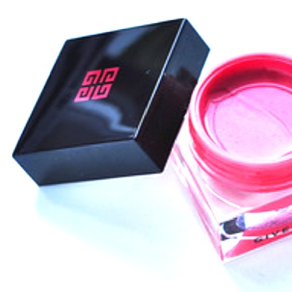 givenchy highlighter memoire de forme